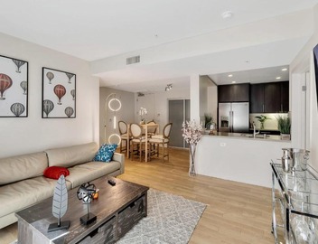 5 Heart of Santa Monica apartment 3