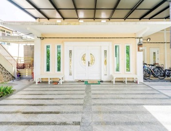 5R5B Spacious Semi D House for Family 3