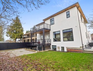 6BR Entire Home Sleeps 14 Private Parking Pet-Friendly Near Vancouver 5