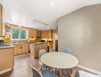 6BR Villa with Pool, Jacuzzi & Game Room, Walk to Rodeo Drive 4
