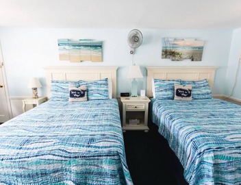 A Beach Breeze Inn 4