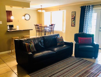 A beautiful spacious 3 bedroom two full bath home near msy airport 5
