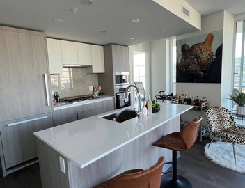 A Brand New Luxury apartment in Richmond,200 mts from Skytrain and Mall. 2