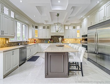 A Luxurious Custom Built Home Designed With Passion, Located Port Union Village 2