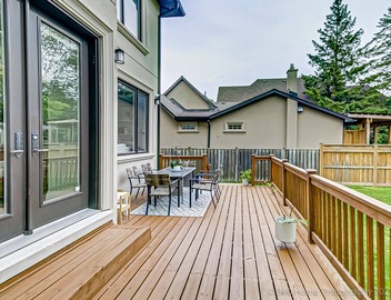 A Luxurious Custom Built Home Designed With Passion, Located Port Union Village 4
