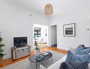 Absolute Seafront Bronte 4