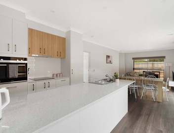 Accessibility-Friendly 3-Bedroom Home with Free Wi-Fi 3