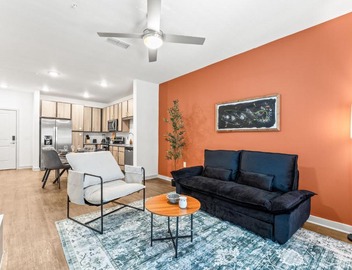 Adeline Apartments 15m to Parks, Pet Friendly, Free Parking by Heavenly Homes 4