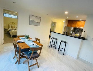 Adorable 2-Bedroom Basement in Vancouver 4