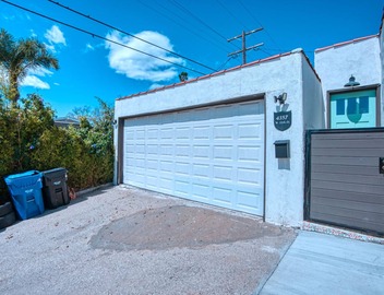 Adorable New Mid-City Casita 4