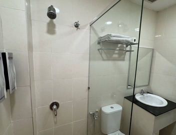 Aeton Hotel 4