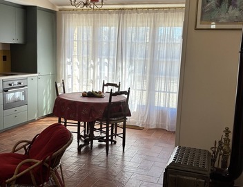 Air-conditioned detached house with a pool, on a family-owned property 3