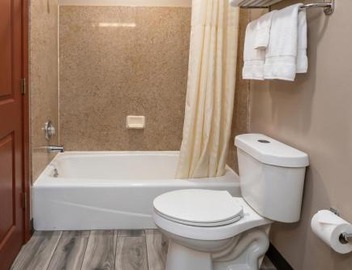 Airport Inn & Suites South Padre Island I 37 4