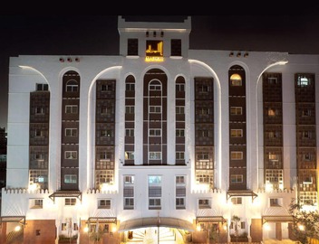 Al Liwan Suites 5