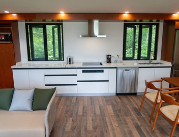 Algonquin's Edge Resort | Waterview 2 2