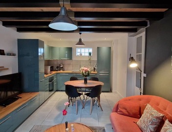 Aliénor-Apartment-Family-Terrace-Ensuite with Bath 4