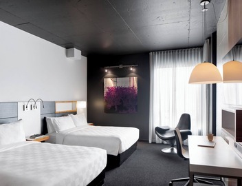 Alt Hotel Toronto Airport 2