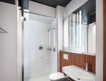 Alt Hotel Toronto Airport 5