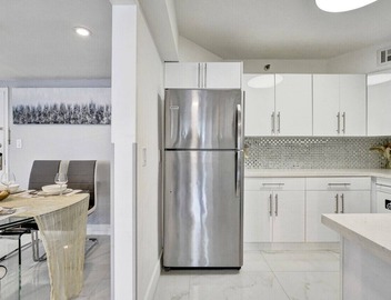 Amazing Ocean Front Condo/2BD beach Resort/1515 3