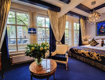 Ambassade Hotel 2