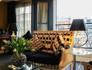 Ambassade Hotel 3