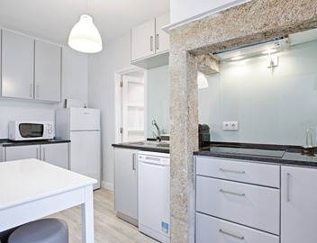 Ambassador Boutique Apartment I (C66) 3