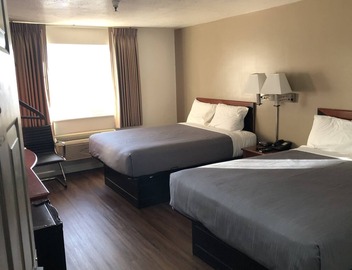 Ameri-Stay Inn & Suites 2