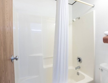 American Inn 5