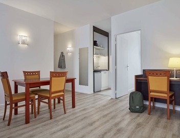 Aparthotel Adagio Access Paris Philippe Auguste 4