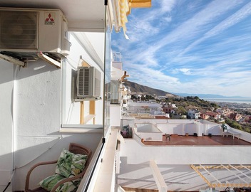 Apartment 'Benalmarina' with Shared Pool, Wi-Fi and Air Conditioning 4