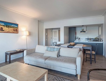 Apartment 'Cascais Bay Terrace II' with Sea View & Wi-Fi 3