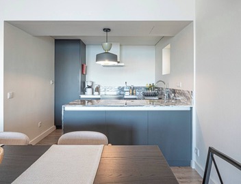 Apartment 'Cascais Bay Terrace II' with Sea View & Wi-Fi 4