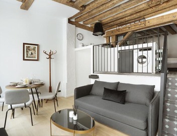 Apartment Saint Germain des Prés by Studio prestige 5