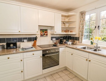 Apple Tree Cottage 4