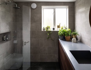 Architect-designed 2-bed home 5