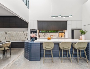 Architectural Masterclass in UberHip Northcote. 2