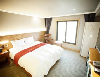 Ariana Hotel 4