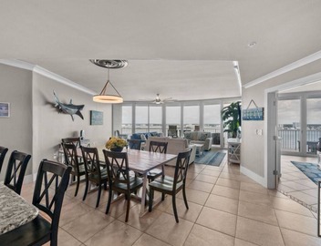 ASK ABOUT DISCOUNTS! D904 NEWLY RENOVATED 3 Bedroom Unit with Amazing bay views! 2
