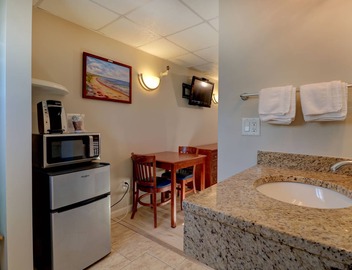 Atlantic Oceanfront Hotel 2