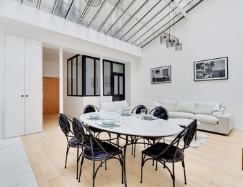 Authentique Apartment - 1BR- 2P- Voltaire 4