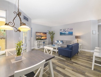 AVALON RESORT, LUXURY CUSTOM 2/2 BEACH THEMED CONDO, HEATED POOL, CLOSE TO BEACH 2