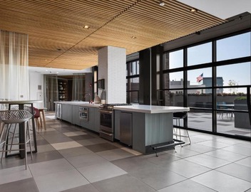 Avenir West Loop Penthouses with Iconic City Views 3