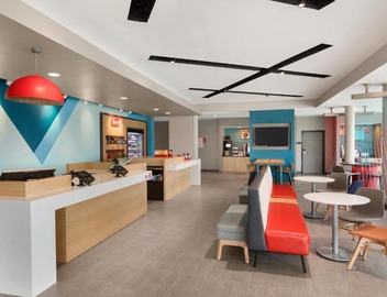 avid hotels Chicago O Hare - Des Plaines by IHG 5