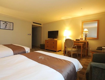 AW Hotel 4