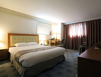 AW Hotel 5