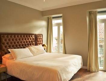 Bairro Alto Suites - Double Room with Private Ensuite Bathroom 5