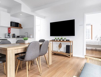 Balmain Garden Hideaway with BBQ 4