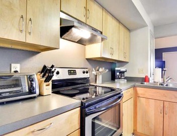 Barton Hills Condominiums 4
