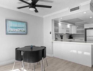 Bay Harbor Sunset Apt 5A 4