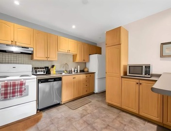 Beaches - 2BDR Townhouse 2